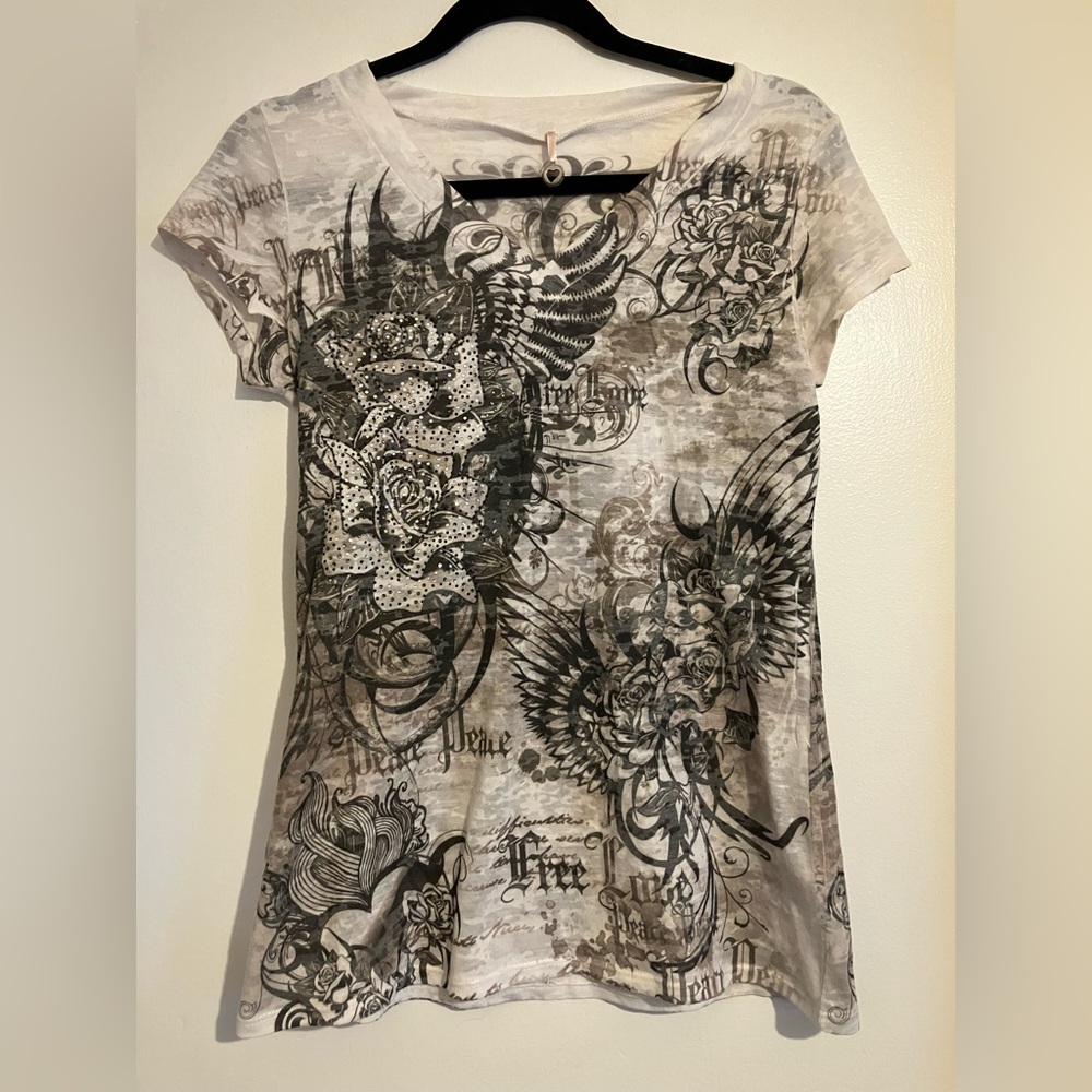 Robin K Tshirt